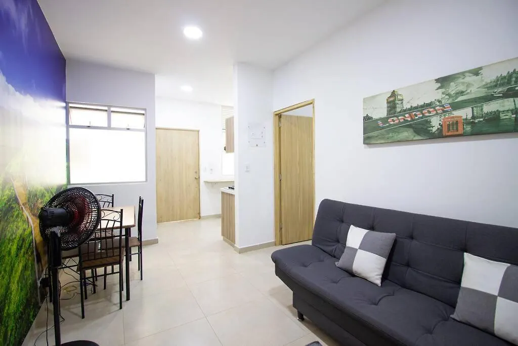 2 Bedroom Barrio Estadio, Cerca Al Metro, Parqueadero 303 메딜린