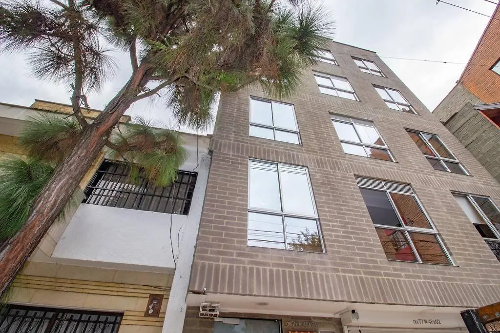 2 Bedroom Barrio Estadio, Cerca Al Metro, Parqueadero 303 Медельин Колумбия